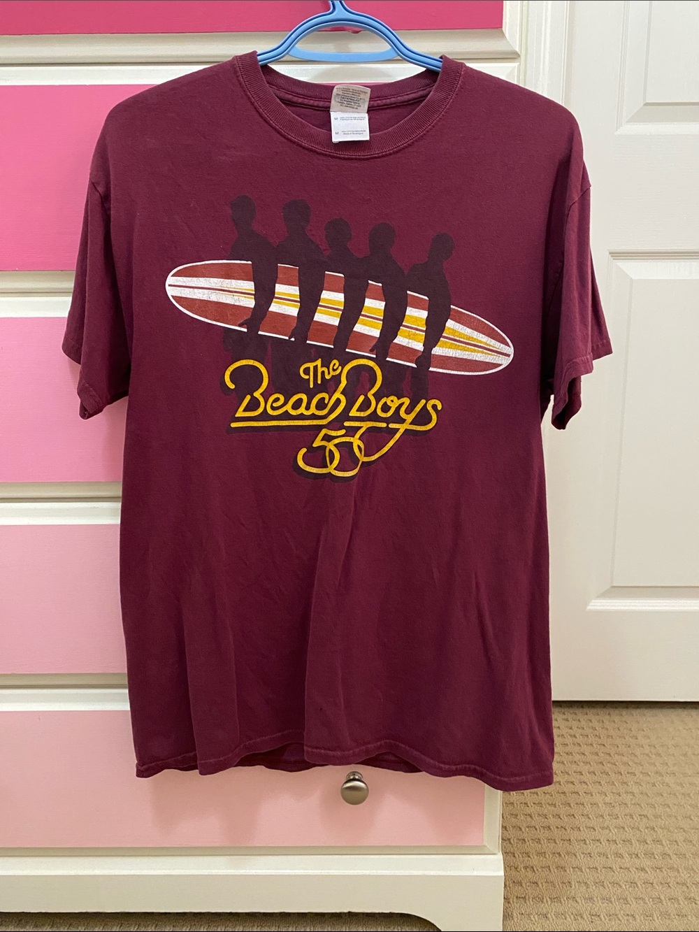 Burgundy Beach boys 50 anniversary concert graphic t-shirt tee
